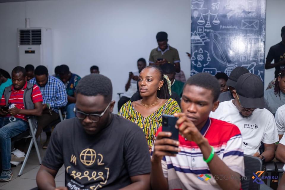 College Kolhapur Flood Donation